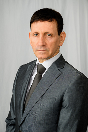 ערן בן עוזר